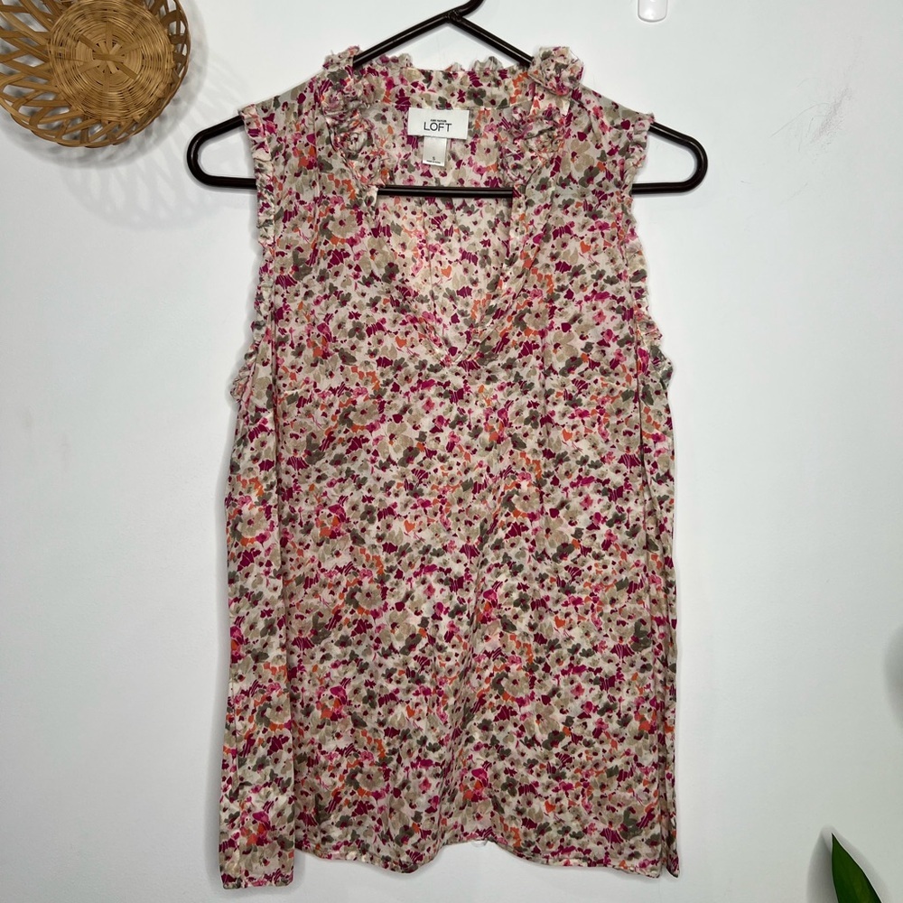 Loft Sleeveless Floral Print Top Size Small